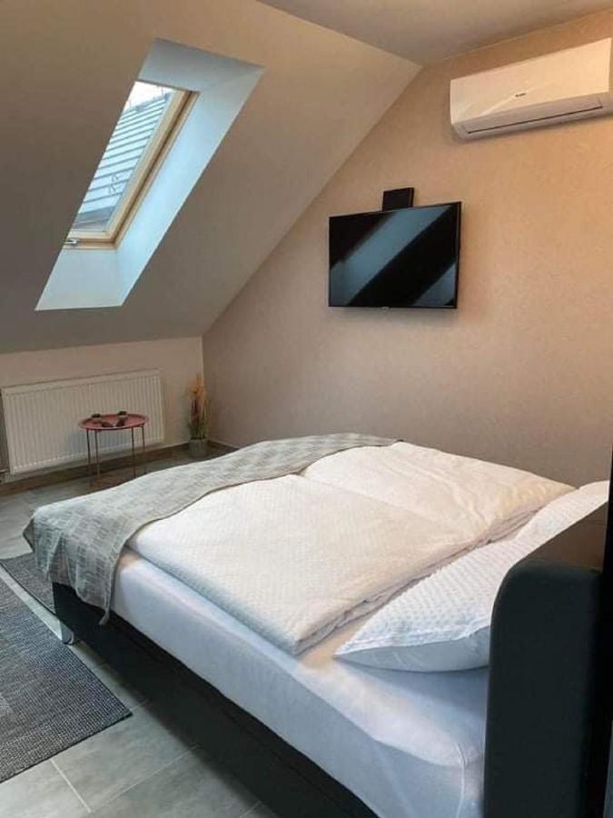 Greta Lux Apartman Apartment Hajdúszoboszló Exterior foto